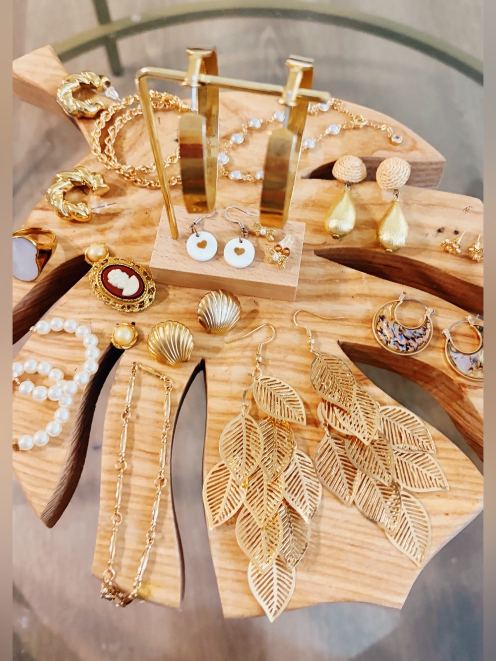 Gold  Cameo Jewelry Mix